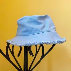 J.CREW Canvas Bucket Hat